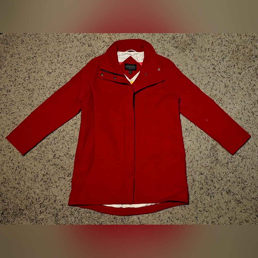Women's Pendleton Red Wool Coat-Size Medium *NWOT*